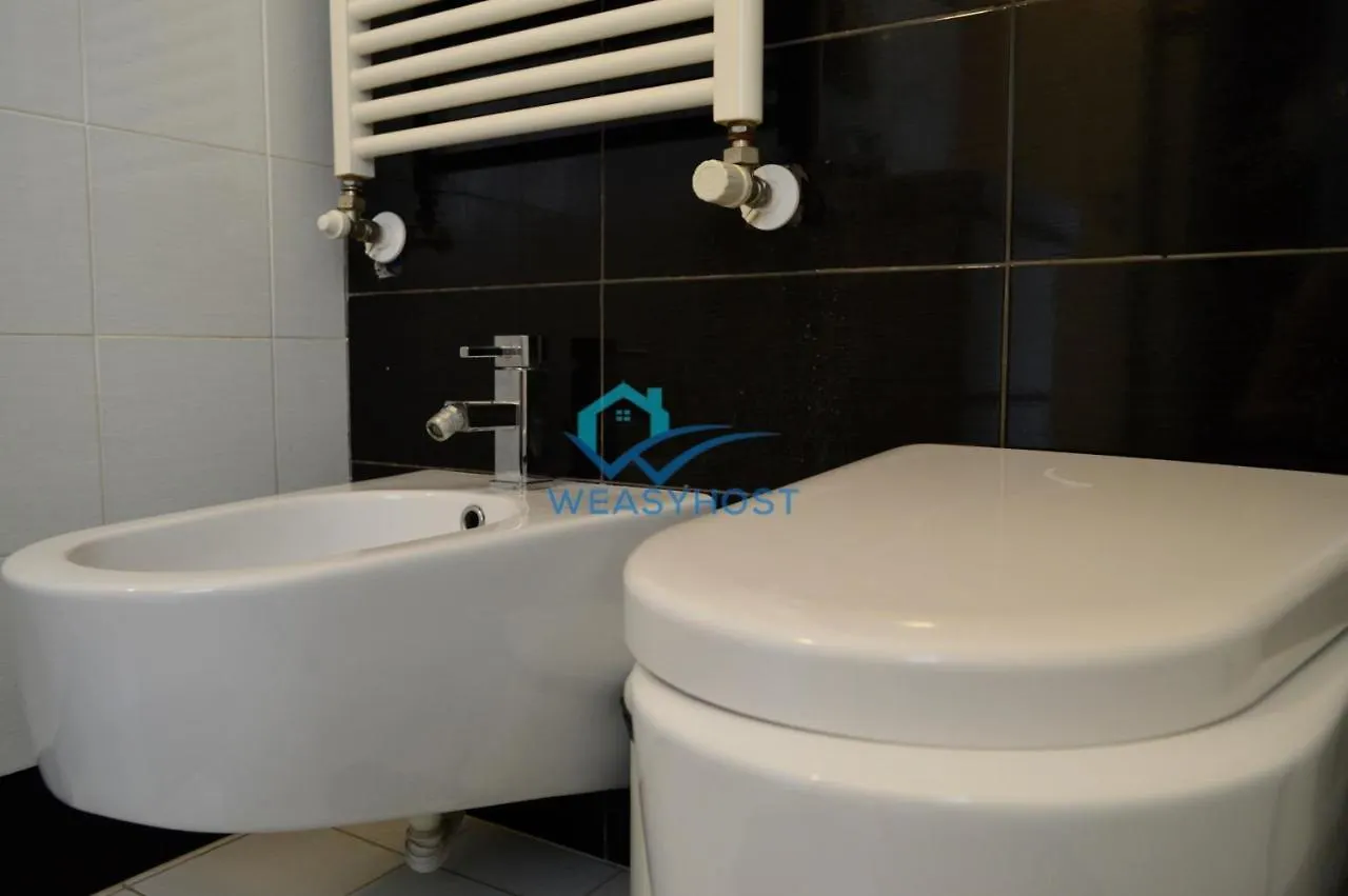 Your Roman Retreat Near San Giovanni Apartamento